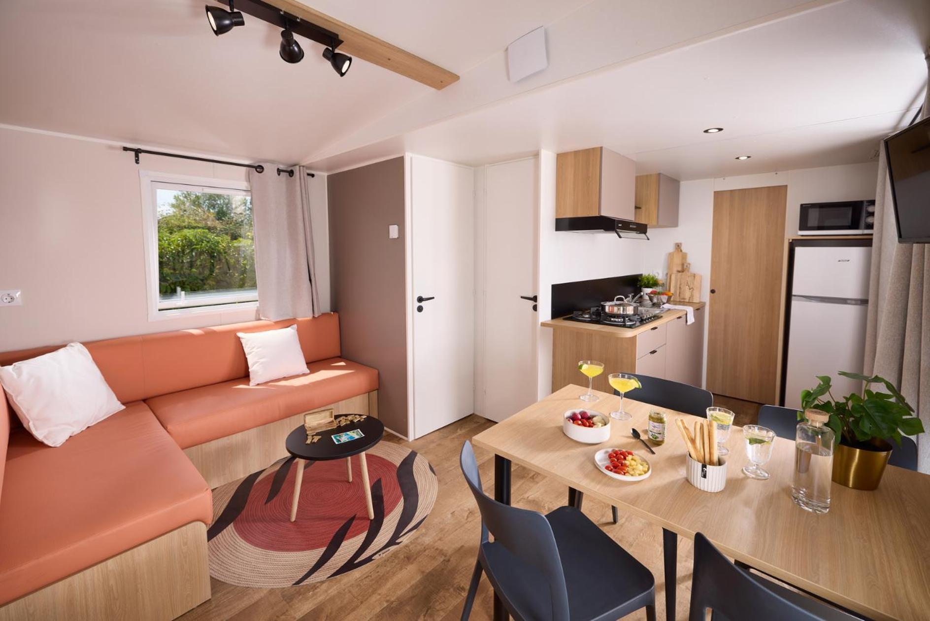 Camping International カルヴィ エクステリア 写真