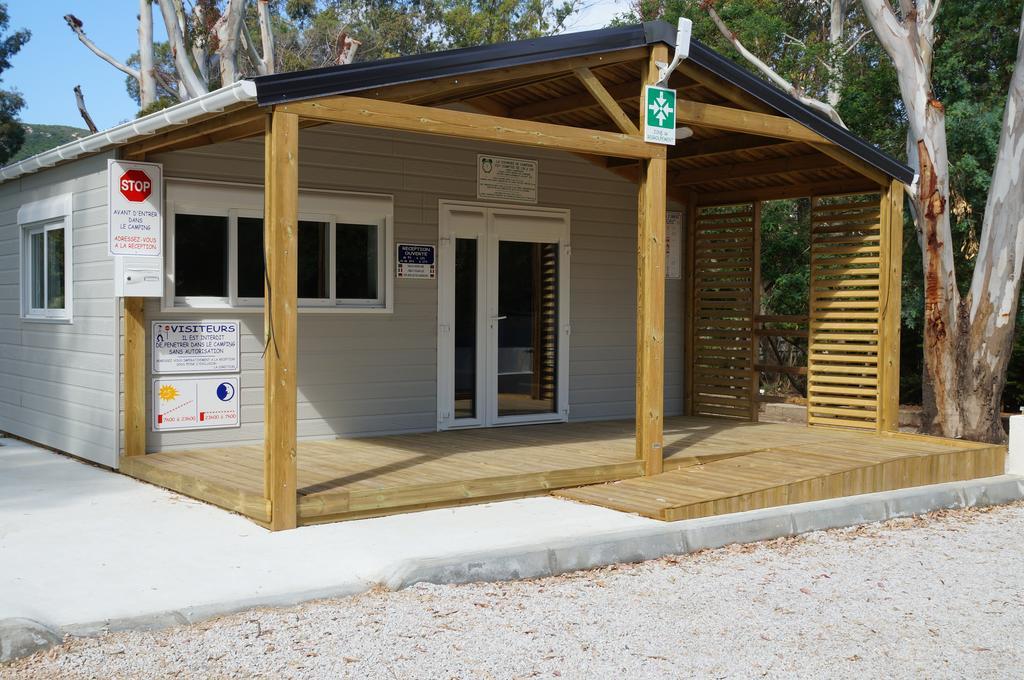 Camping International カルヴィ エクステリア 写真
